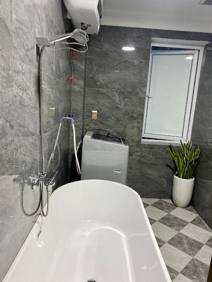 Khanh Phong Apartment In Waterfront Hai Phong Exterior foto